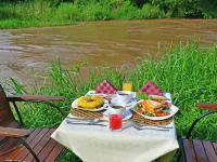 Ishasha Jungle Lodge - 4-Star