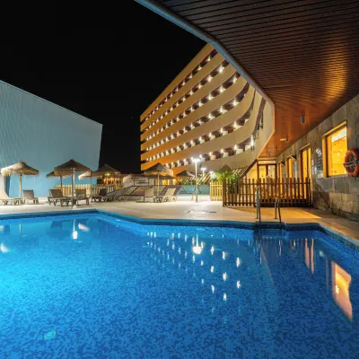 Ohtels Campo de Gibraltar Hotels near Plaza Alta
