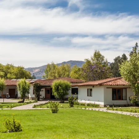 Ensenada Hotel y Campo Asociado Casa Andina