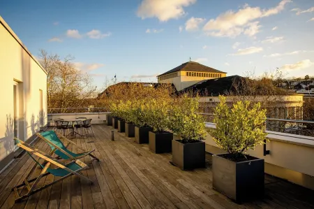 Motel One Saarbrücken Отели рядом с достопримечательностью «Университет Саара»