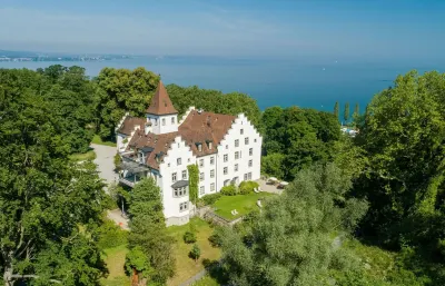 Schloss Wartegg فنادق في Rorschacherberg
