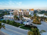 Opal Grand Oceanfront Resort & Spa