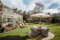 Private and Prestigious Luxury Home - Bungalow