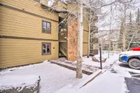 Charming Vail Condo w/ Patio & Mountain Views -  Ferienwohnungen