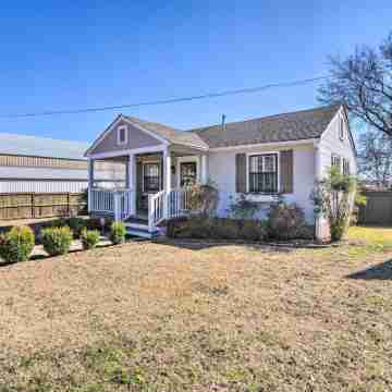 Mississippi Cottage ~ 6 Mi to Columbus Lake Hotel Exterior