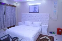 White House Resort