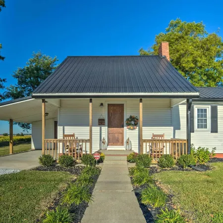 Lovely Pembroke Retreat w/ Beautiful Patio!