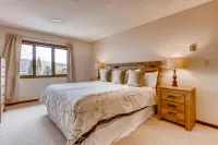 79 Hawn Drive : 2 - balcony