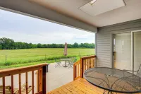 Erie Farmhouse w/ Fire Pit + Grill: Pets Welcome! - parking