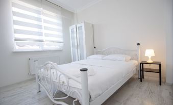 Arney SUITES