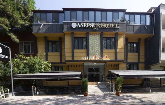 Vira 10 Hotel