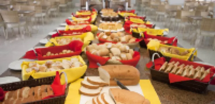 พรีเว เทอร์มัส โฮเทล บาย แวม เอ็กซ์พีเรียนซ์ โรงแรมในกัลดาสโนวาส