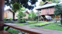 Lanna House Lanna Hut Chiangmai Hotel dekat Dutch Farm