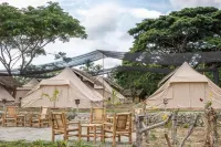 The Acacia Glamping Park Hotels in Batuan