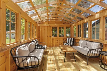 Chippewa Bluffs Resort Отели в г. Биг Рапидс