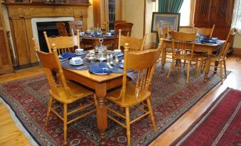 A Tapestry Garden Guest House