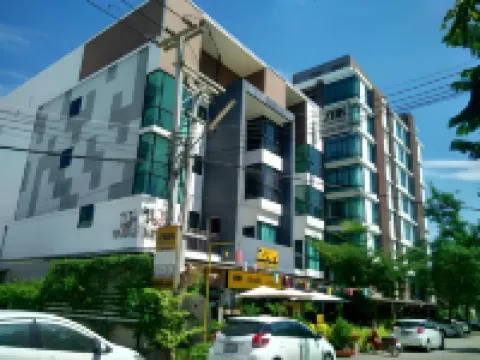 Zak Residence Chiang Mai Hotels near Chiang Mai Railway Station