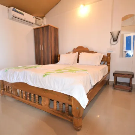 Colomb Bay Homes