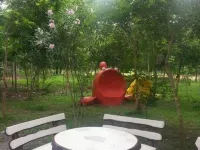 Paramer Resort Suanphung فنادق في Chom Bueng