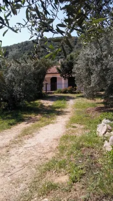 Single house tricamere Hotels in Tertenia