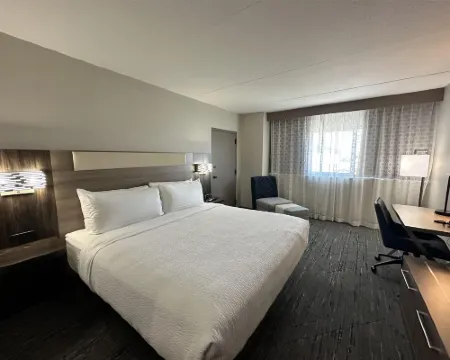 Best Western Plus Downtown Tacoma Hotels in Tacoma