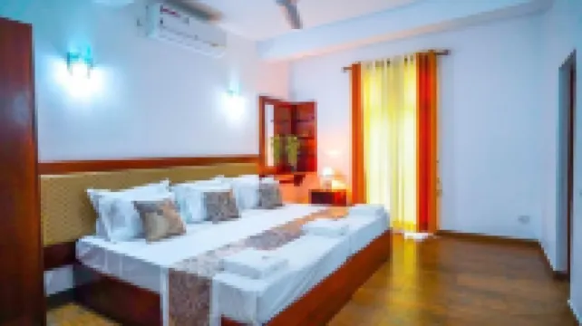 공항 트랜싯의 고요한 빌라 더치 운하 주변 호텔