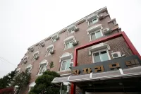 Seosan Jamjari Hotels near Haemi Eupseong Fortress