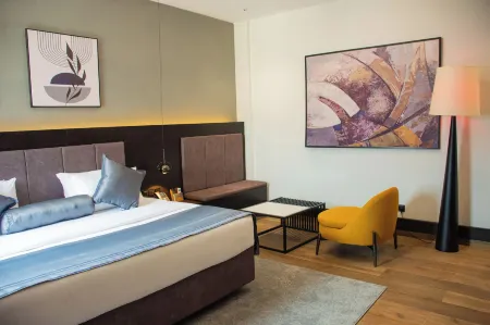 The Thribeka International Hotel