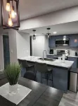 Eastside 3 bed 2 bath, King en suite & fast Wifi