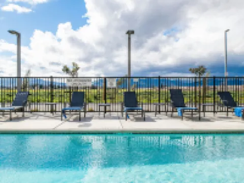 Fairfield Inn & Suites Winters Davis Hotels in Winters