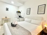 Oshun Cinco Torres Suites Hotels near Ventilla
