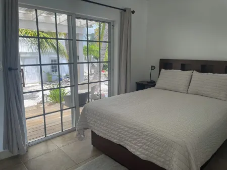 Palm Breeze Bay Cottage Отели рядом с достопримечательностью «Turks and Caicos Island»
