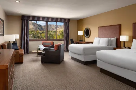 The Golden Hotel, Ascend Hotel Collection Отели рядом с достопримечательностью «Маунт Голиат Нэчурал Арея»