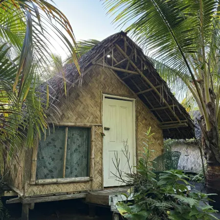 Jungle Oasis Bungalow