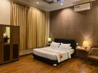 Grand Mansion Hotel Blitar Hotels in Kepanjenkidul