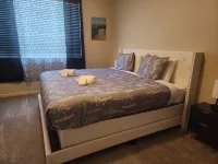 Home Away From Home!Family Friendly near popular attractions in Elk Grove!