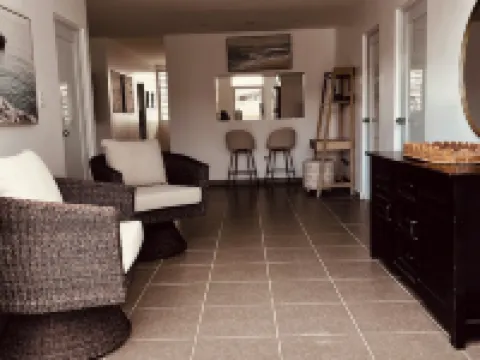 2-bedroom 2 bath apt in delightful Stella walking distance to corcega beach Hotels in Calvache