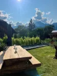 Maison Calme Plein Sud Jardin-Piscine Vue Mont Blanc Hotels in Sallanches