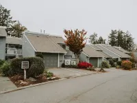 A quiet oceanfront hideaway on the shoreline of Nanoose Bay. Ξενοδοχεία στην πόλη Nanaimo E