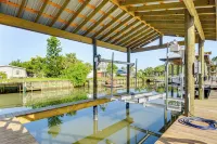Outdoor Oasis w/ Boat Slip & Spa in St Augustine! - WiFi