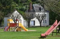Gîte "Au Bord de L'eau" Hotels in Chambon-sur-Voueize