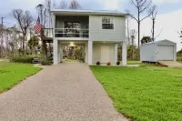New Listing! King Bed/Ice Machine/Boat Parking
