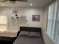 Charming 1-bedroom cottage with AC, WiFi in downtown Hanover, PA Hotels in Hanover