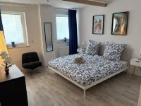 Giraffe, for up to 10 people Hotels in Gladbeck