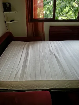 Studio Bellevue Hotels in der Nähe von Pool Clamart