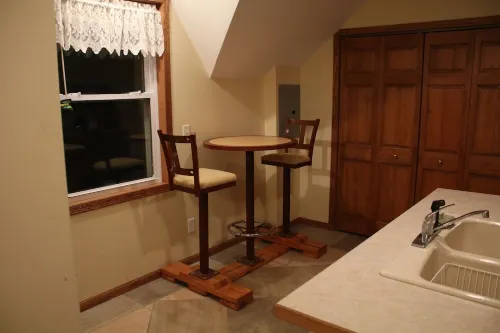 Cozy country "unplugged" upstairs apartment with lots of room for family fun. Hotels in Coldwater