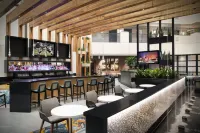Embassy Suites by Hilton Orlando Airport