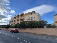 Maison Plein Pied Avec Piscine. A 5 Minutes de la Mer, Idéal Pour les Familles