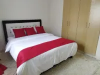 Welcome to this cozy apartment located close to the airport. Enjoy your stay