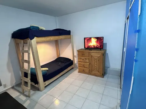 Room #3|Close to Auto. Mex-Qro.